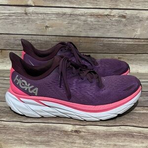 Hoka One One Clifton 8 Women’s 9 B Grape Wine Sneakers Running Shoes